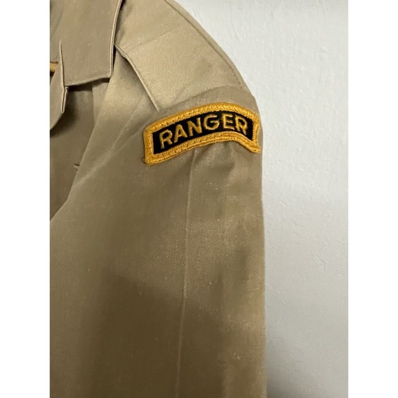 Post Vietnam Era U.S. ARMY Military Tan 445 Short Sleeve Shirt w/ Ranger Patch - Picture 2 of 8